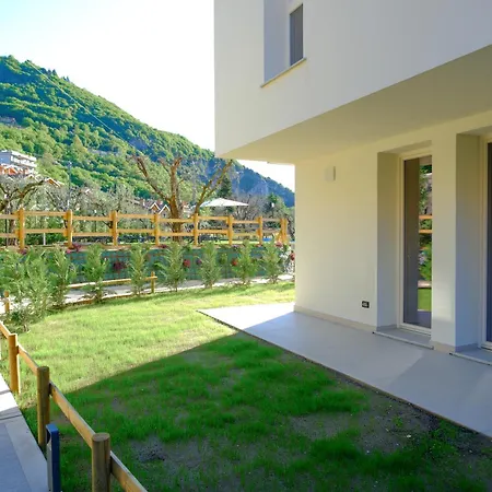 Costa Blu - Pool And Terrace Overlooking The Appartamento